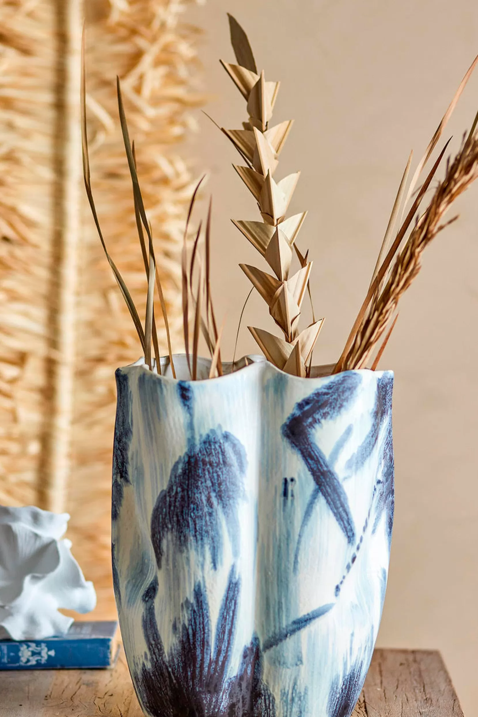 Flash Sale Elira Vase - Vases & Planters