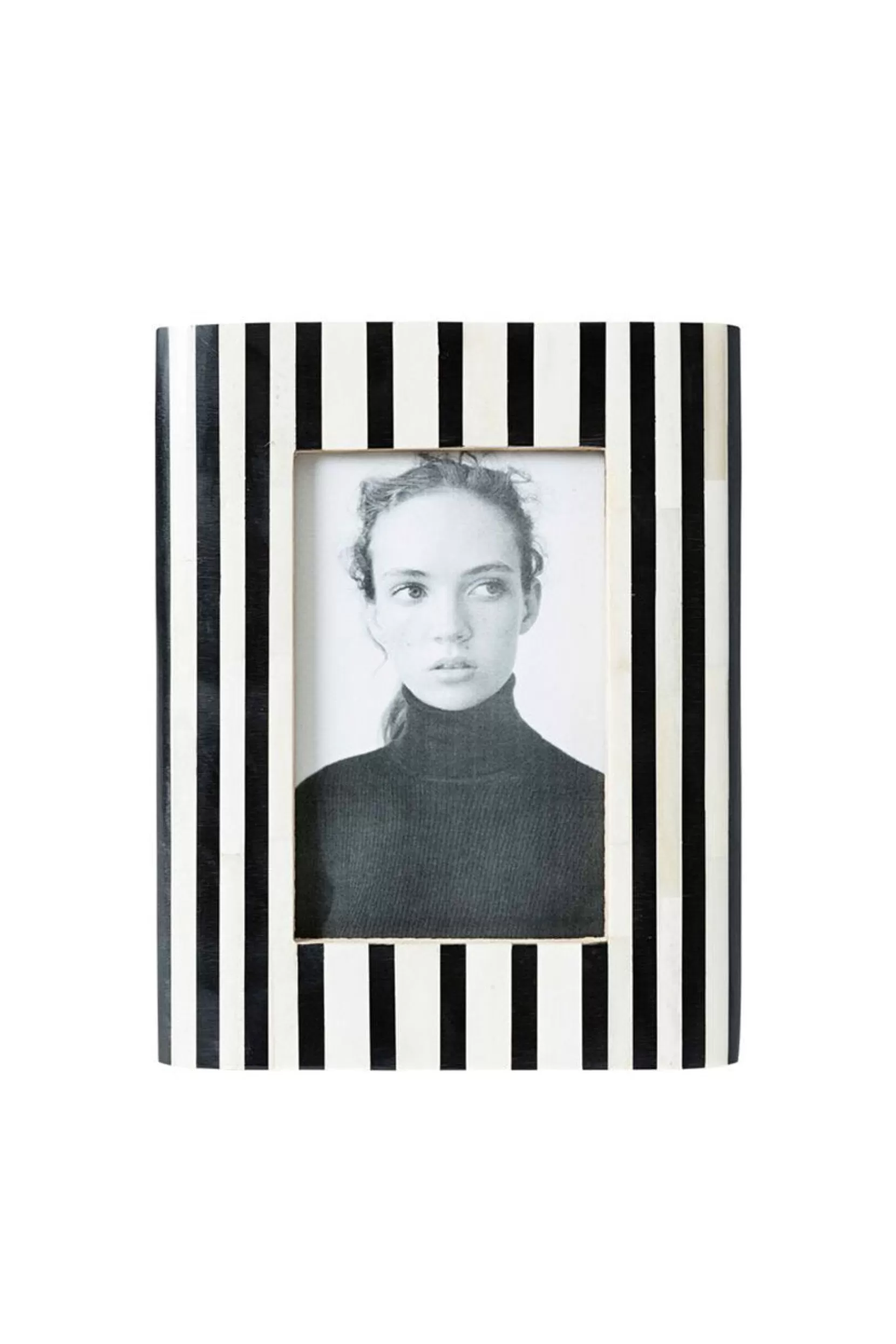 Best Striped Frame - Black & White Frames